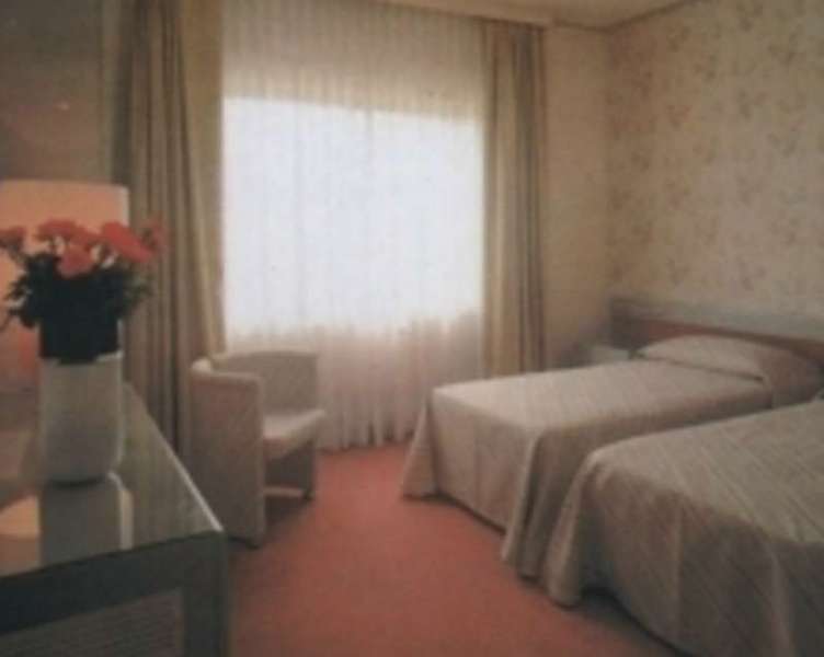 Club Hotel Mestre Room photo